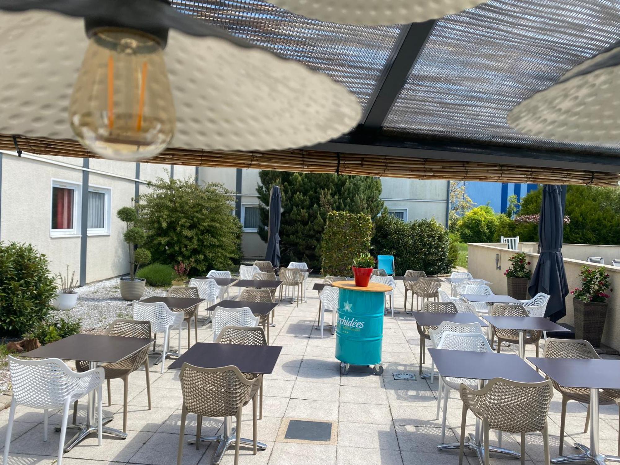 Les Orchidées Logis, Hôtel&Restaurant Verdún Exterior foto